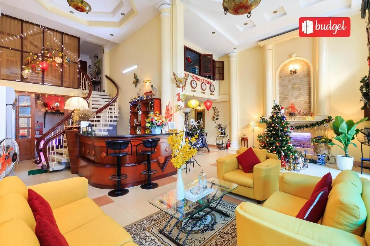 Reddoorz Huynh Gia Hotel Nguyen Cuu Van Ho Chi Minh City Vietnam