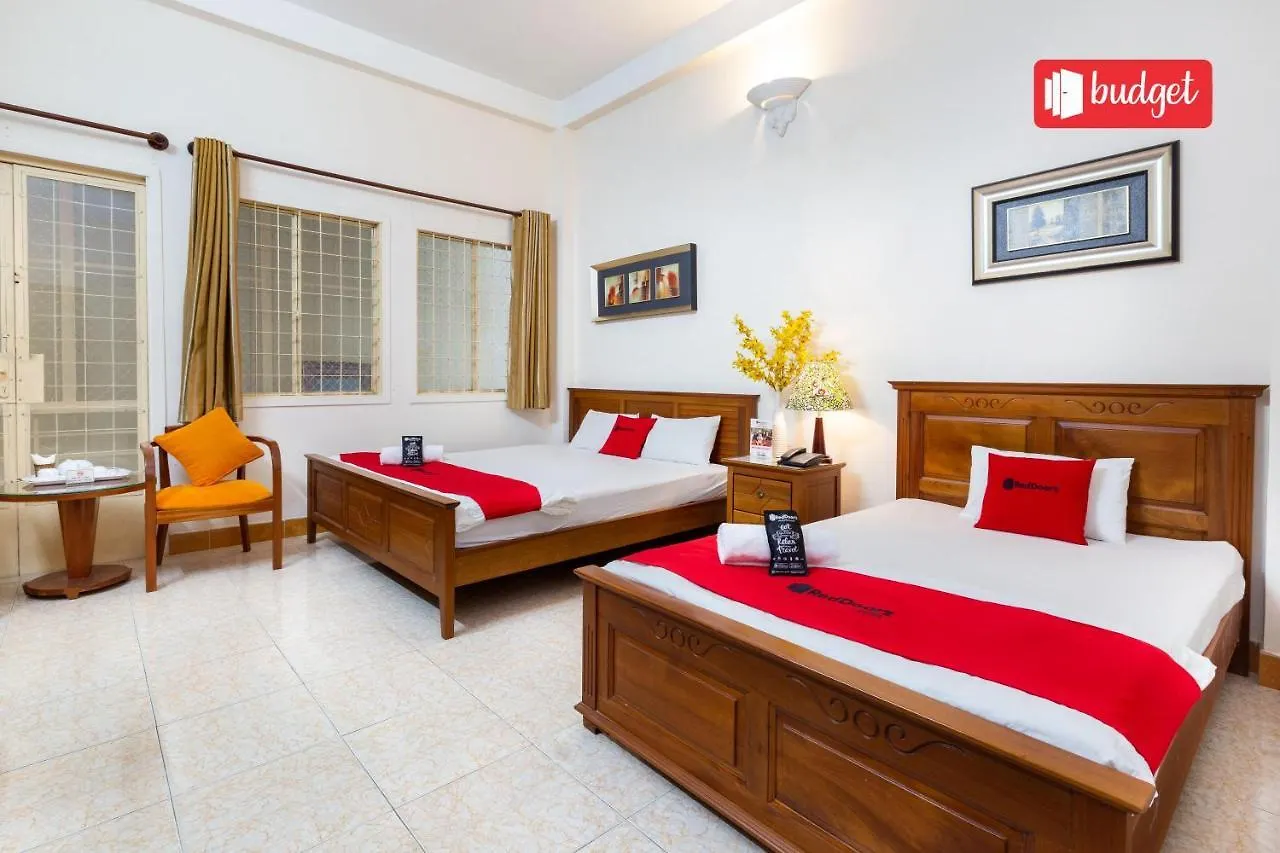 Reddoorz Huynh Gia Hotel Nguyen Cuu Van Ho Chi Minh City 2*,  Vietnam