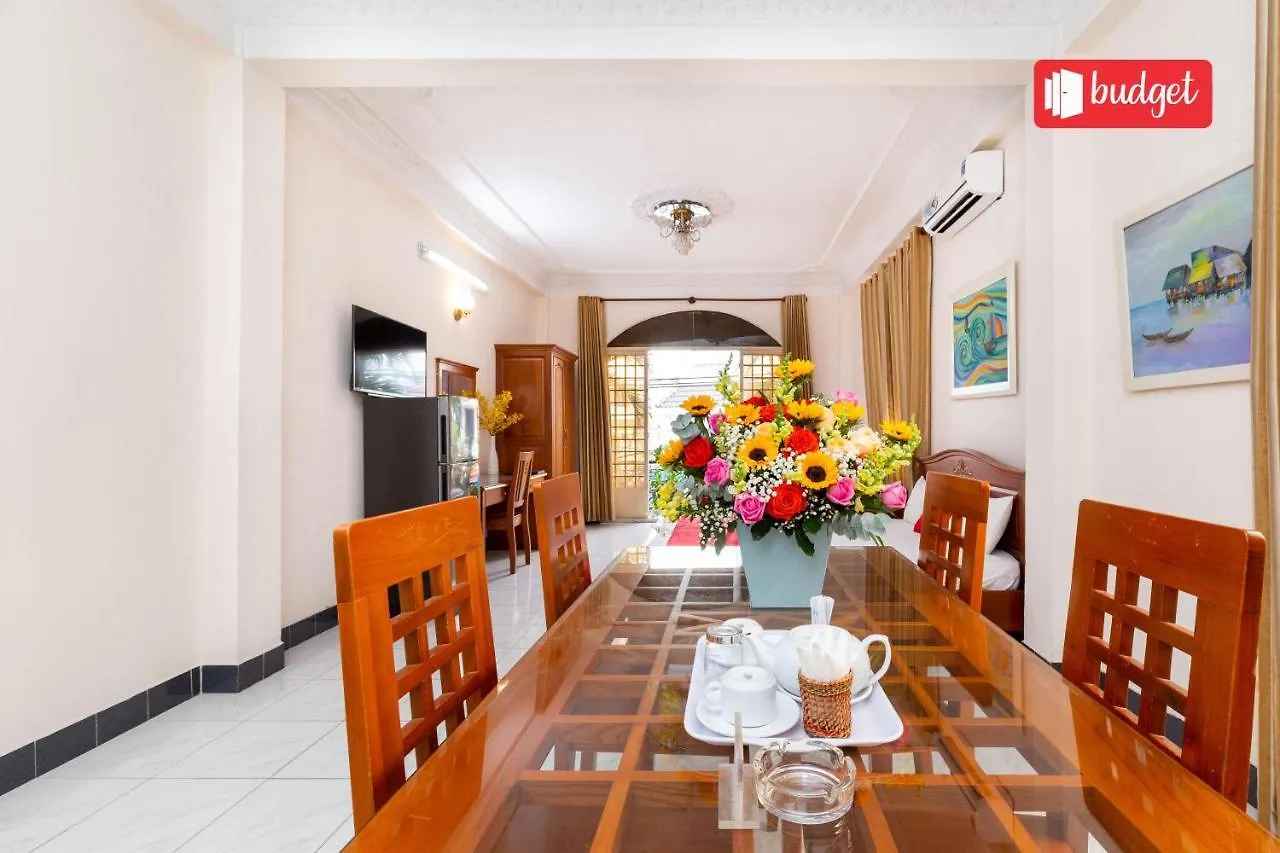 Reddoorz Huynh Gia Hotel Nguyen Cuu Van Ho Chi Minh City Vietnam